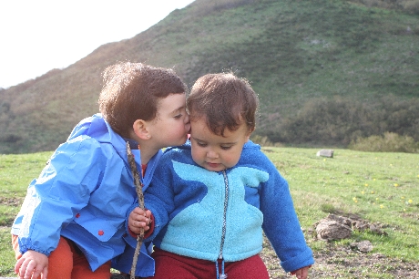 La experiencia de la sexualidad evoluciona a lo largo de la vida y supone un aprendizaje permanente