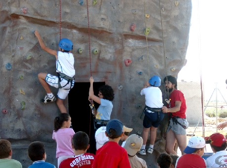 La información que reciben chicos y chicas sobre la actividad física debe favorecer la igualdad y el desarrollo de su personalidad
