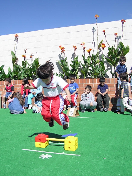 En las primeras etapas escolares el desarrollo motriz