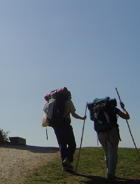 Divertirse, relacionarse o disfrutar de la naturaleza son algunos de los objetivos de las personas que practican una actividad física