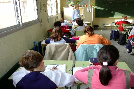 Quienes orientan deben tener en cuenta cómo afecta la realidad a chicos y chicas