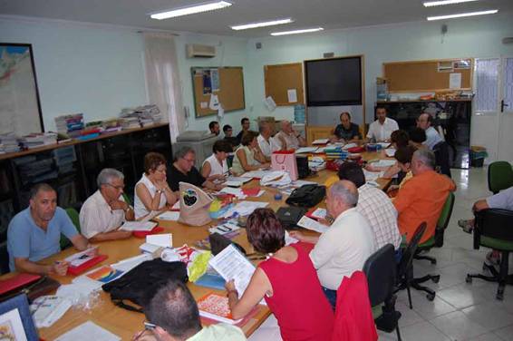 El diálogo reflexivo es fundamental para mejorar nuestras prácticas mediante la explicitación de nuestro pensamiento en torno a ellas. 