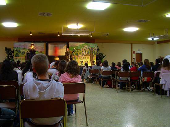 Los premios al alumnado pueden ser actividades artísticas o lúdicas. Fuente: Banco de imágenes del ISFTIC