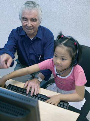 La idea de cambiar implica acometer transformaciones profundas que afectan a actitudes, a aspectos organizativos y al trabajo de los docentes. Fuente: Educación para la ciudadanía. Cuadernos de educación no sexista Nº 20. Instituto de la Mujer (2007).