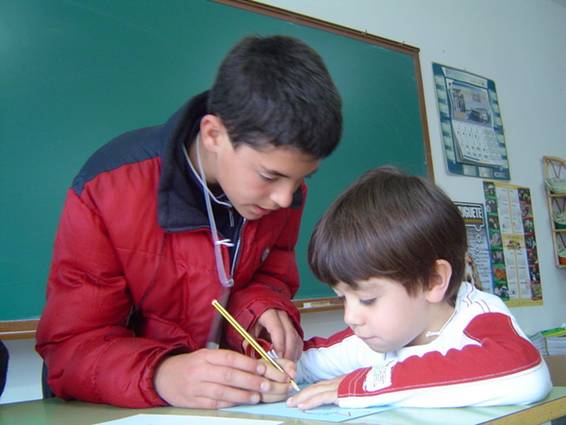 Es necesario que, a pesar de la cooperación con los compañeros, los alumnos sean conscientes de su responsabilidad individual. Fuente: www.escueladeolvega.com