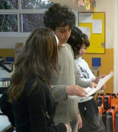 En la tutoría entre iguales los alumnos deben conocer cuáles son las funciones de su rol (tutor o tutorado). Fuente: www.escuela2.es